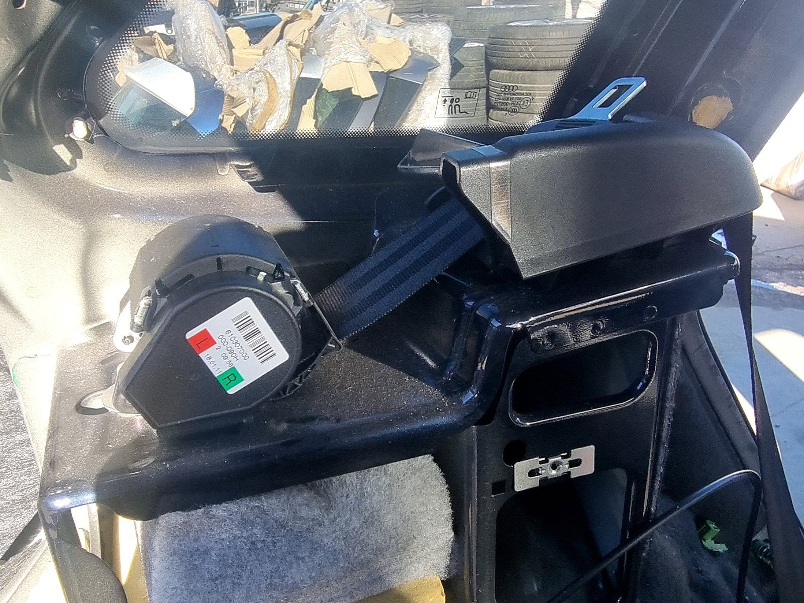 Centura stanga spate AUDI Q5 (8RB) [Fabr 2008-2016] S-line 2.0 TDI CGLB 125 KW / 170 CP - imagine 2