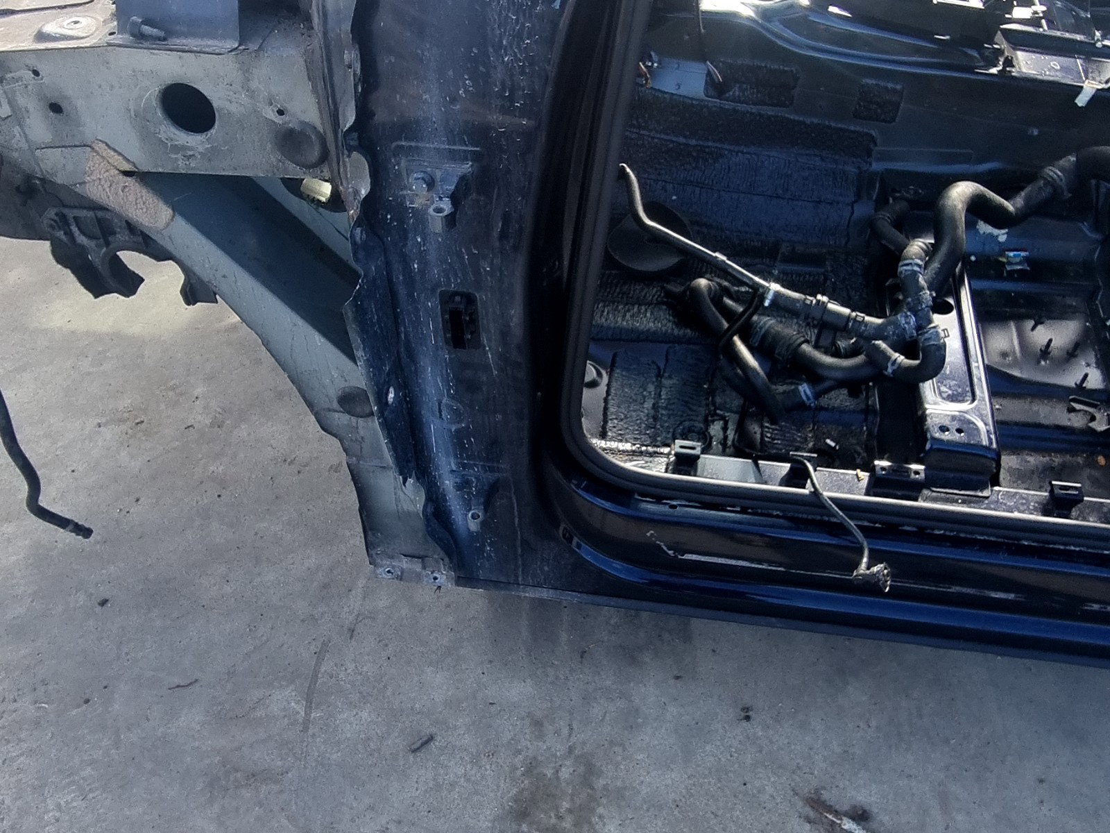 Balama stanga fata AUDI Q5 (8RB) [Fabr 2008-2016] S-line 2.0 TDI CGLB 125 KW / 170 CP