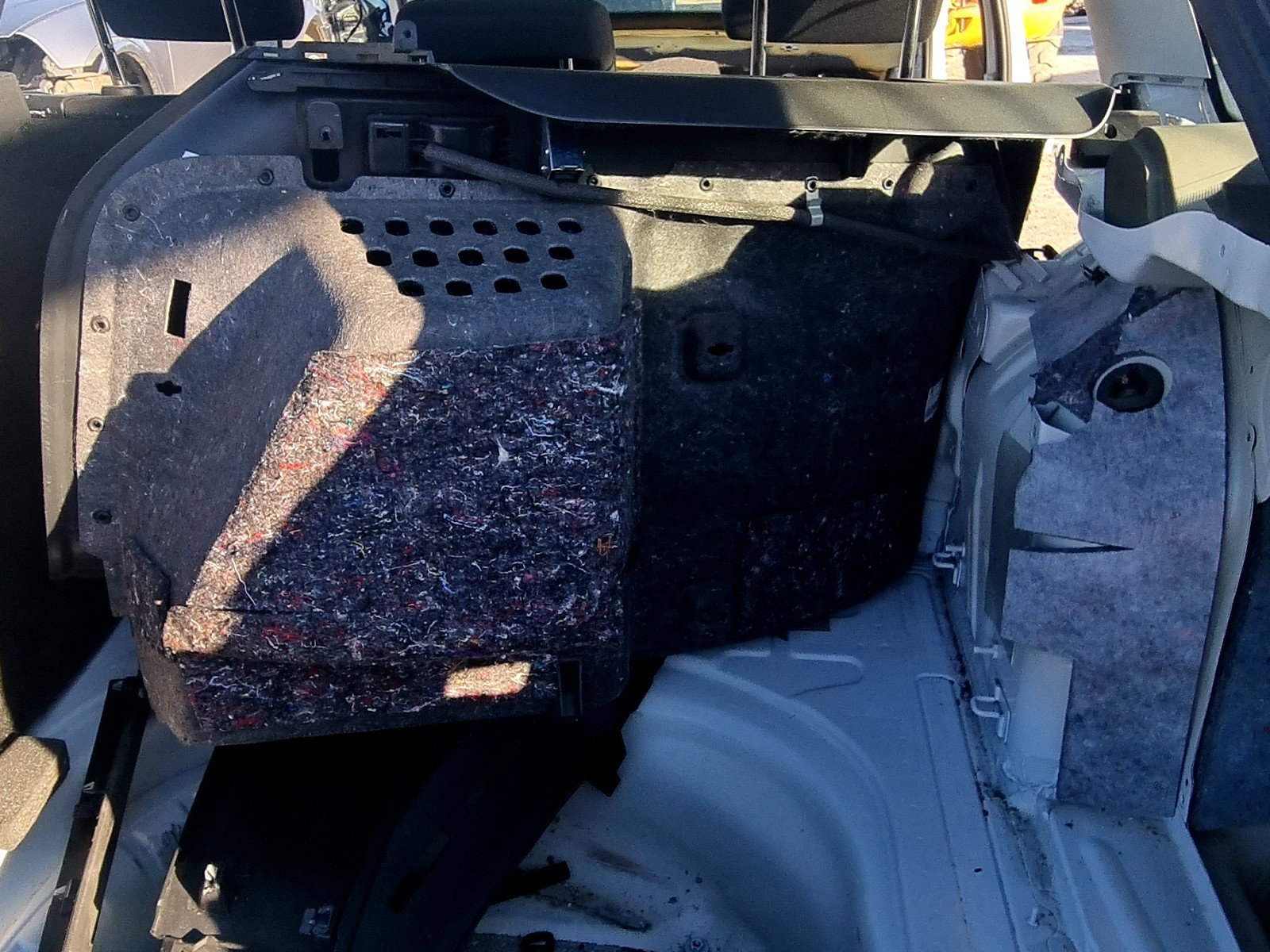 Ornament portbagaj Skoda Octavia 3 Combi (5E5) [Fabr 2012-prezent] Facelift 5E9867428AQ 1.6 TDI DGTE 85KW / 116CP - imagine 2