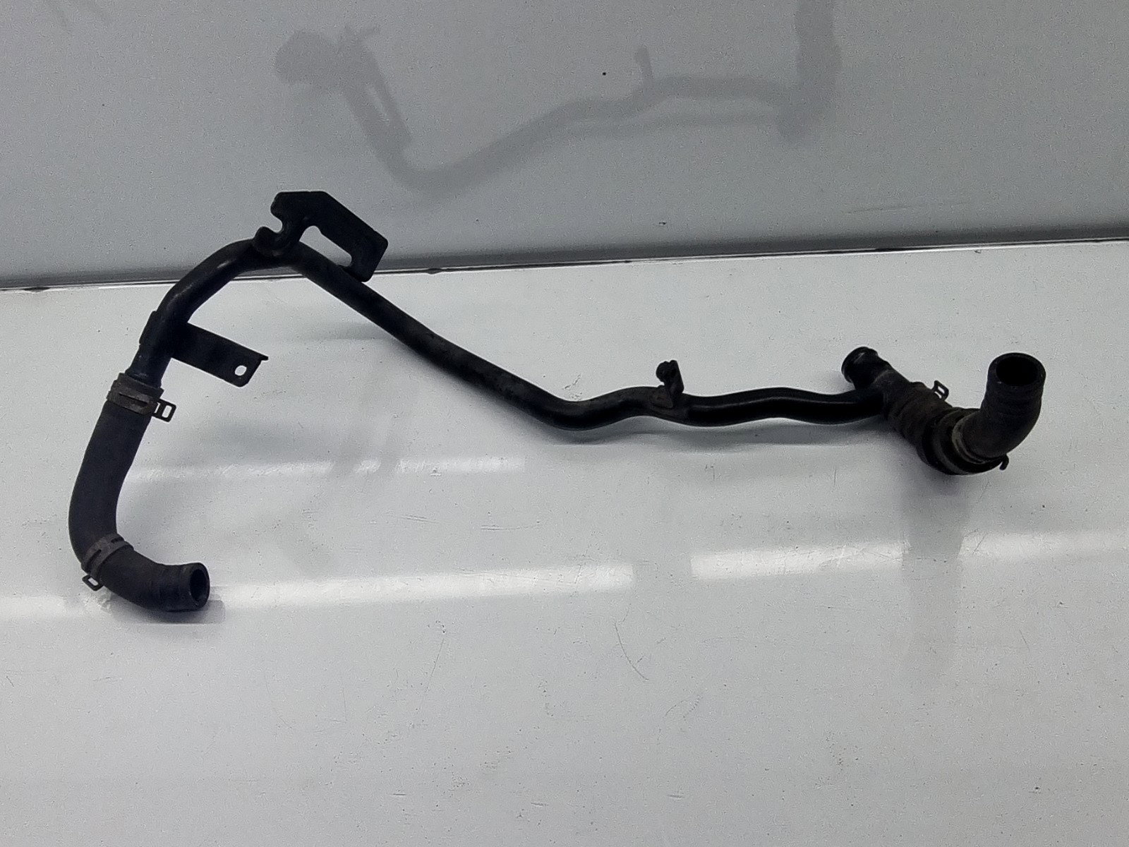 Furtun apa Skoda Octavia 3 Combi (5E5) [Fabr 2012-prezent] Facelift 04L121064AQ 1.6 TDI DGTE 85KW / 116CP