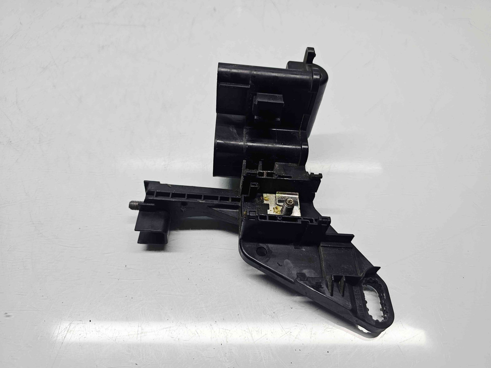 Borna baterie (+) cu capsa Bmw1 (F21) [Fabr 2012-2017] 9296150-01