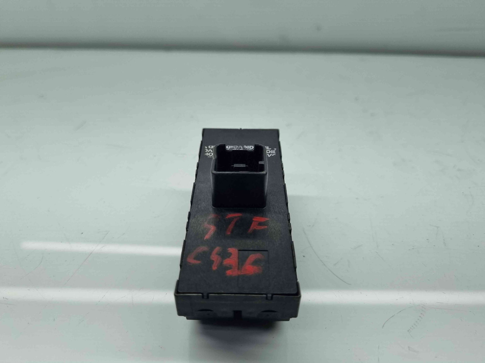 Butoane comanda geamuri sofer Volkswagen Golf 6 (5K1) GTD [Fabr 2009-2013] OEM - imagine 4