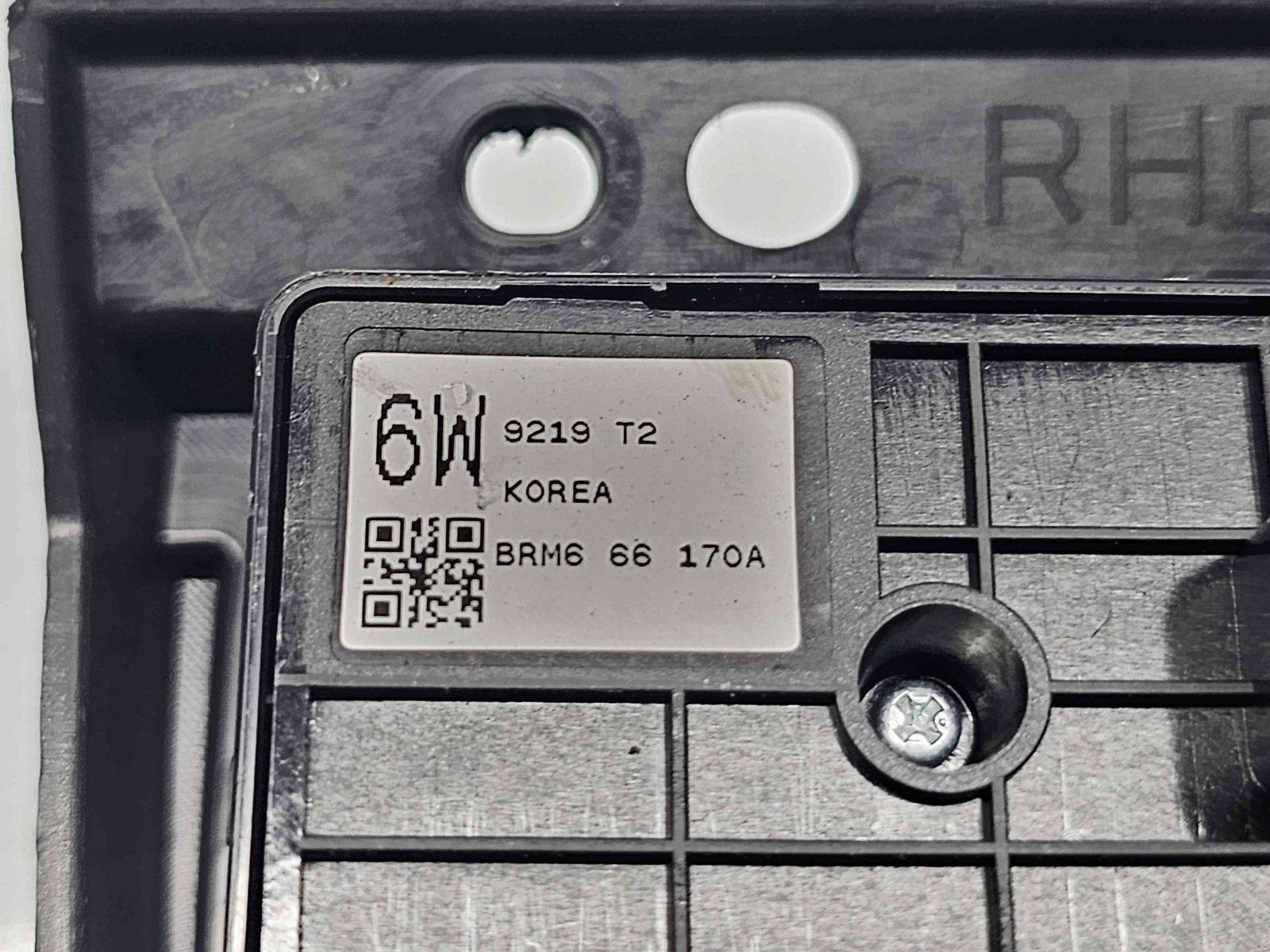 Butoane comenzi consola centrala MAZDA 6 (GJ1) Facelift [Fabr 2018-2021] BRM666170A - imagine 4