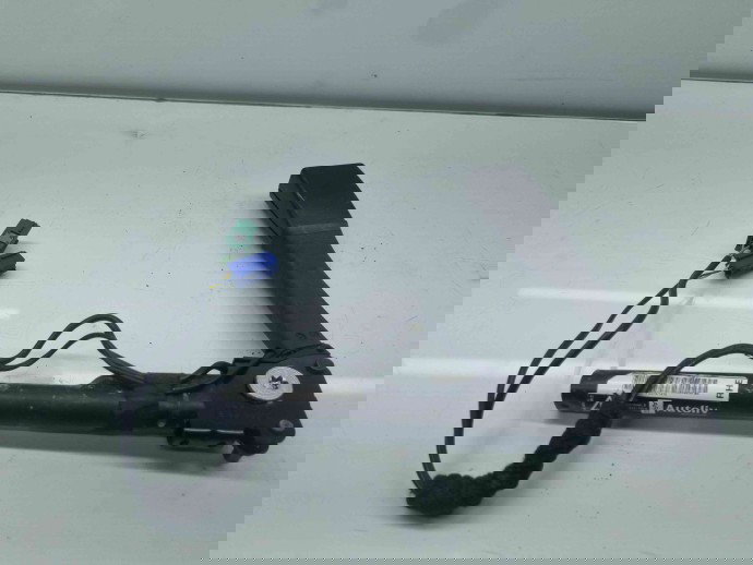  Capsa centura dreapta fata Opel Corsa D [Fabr 2006-2013] 13286181