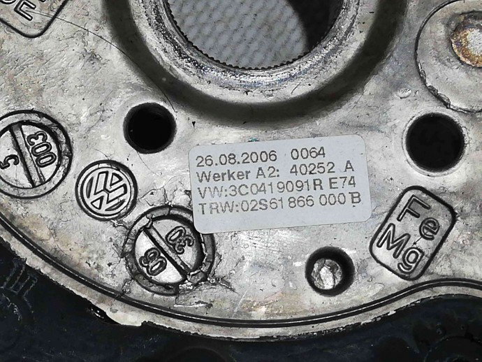 Volan 3C0419091R Volkswagen Passat B6 1.9 BXE 2005-2010