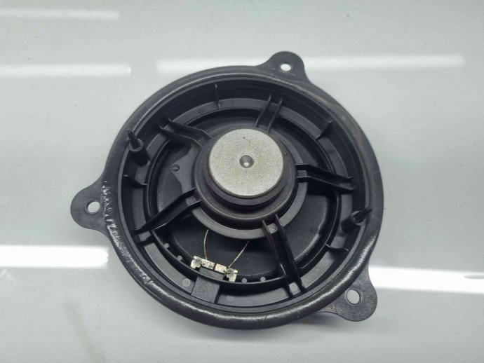  Boxa stanga spate Nissan Qashqai (2) [Fabr 2013-2017] OEM
