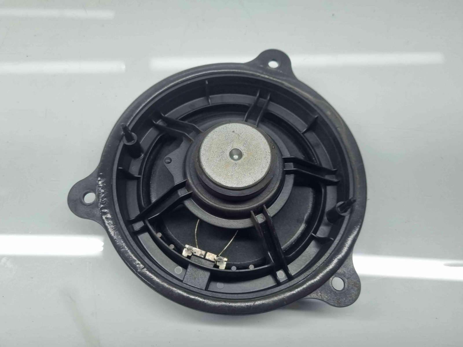 Boxa stanga spate Nissan Qashqai (2) [Fabr 2013-2017] OEM - imagine 2