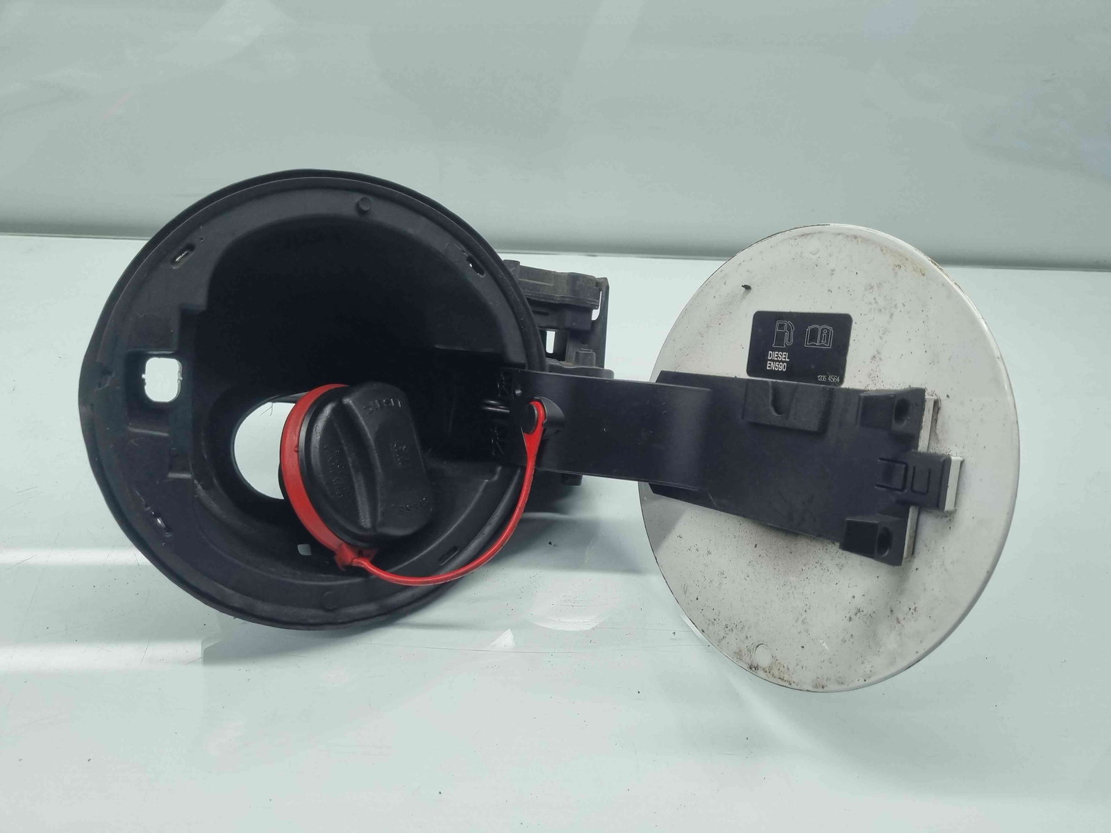 Capac rezervor Opel Zafira C (E75) Combi [Fabr 2011-2017] - imagine 2