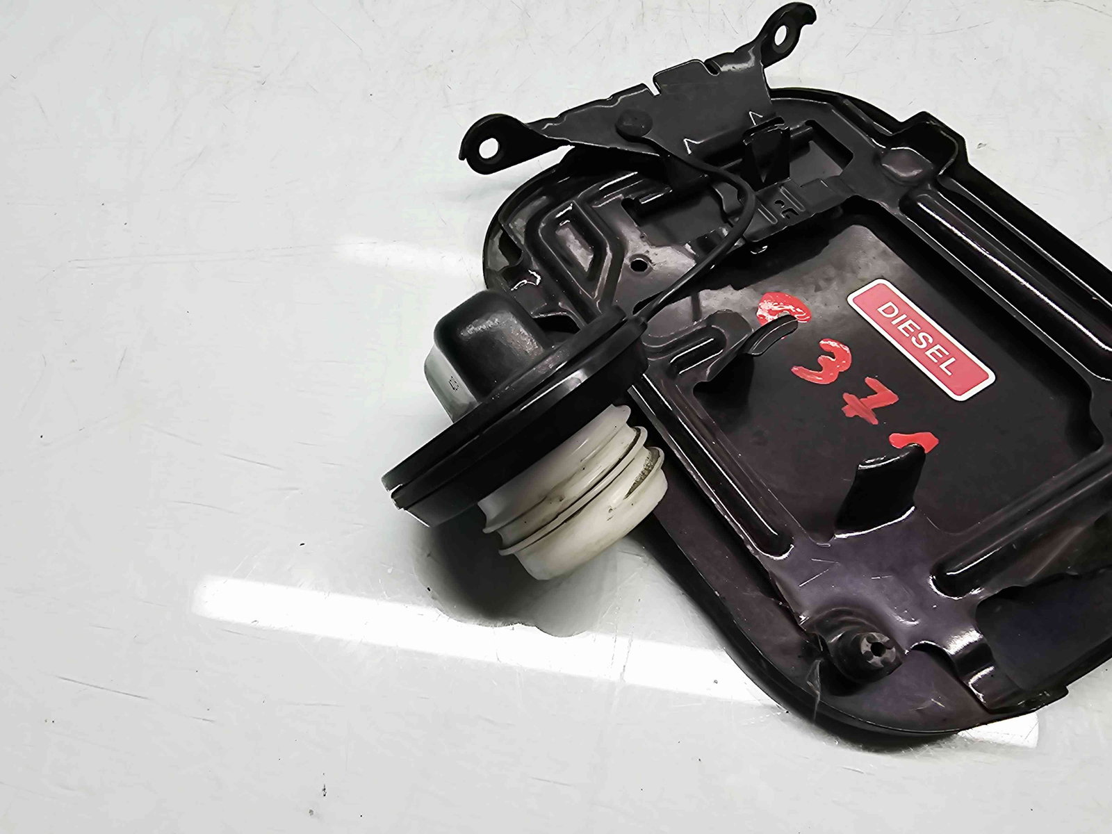 Capac rezervor Nissan Qashqai (2) [Fabr 2013-2017] - imagine 3