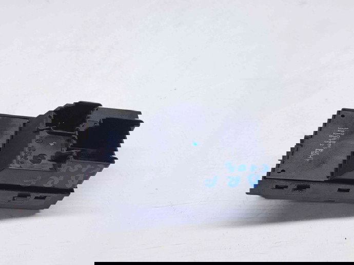  Buton geam dreapta fata Opel Mokka [Fabr 2012-2019] 13301886