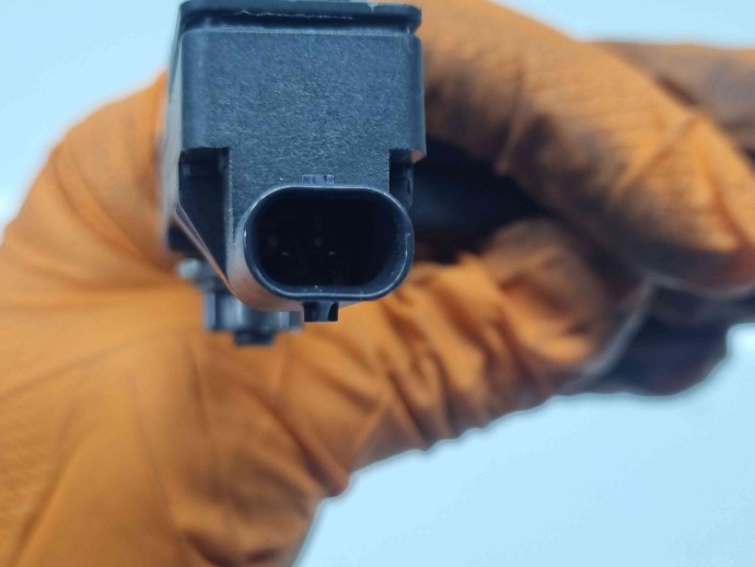  Borna baterie (-) SeatIbiza 6 (KJ1) Facelift [Fabr 2017-prezent] 2Q0315181B 