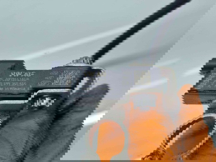  Borna baterie (-) SeatIbiza 6 (KJ1) Facelift [Fabr 2017-prezent] 2Q0315181B 