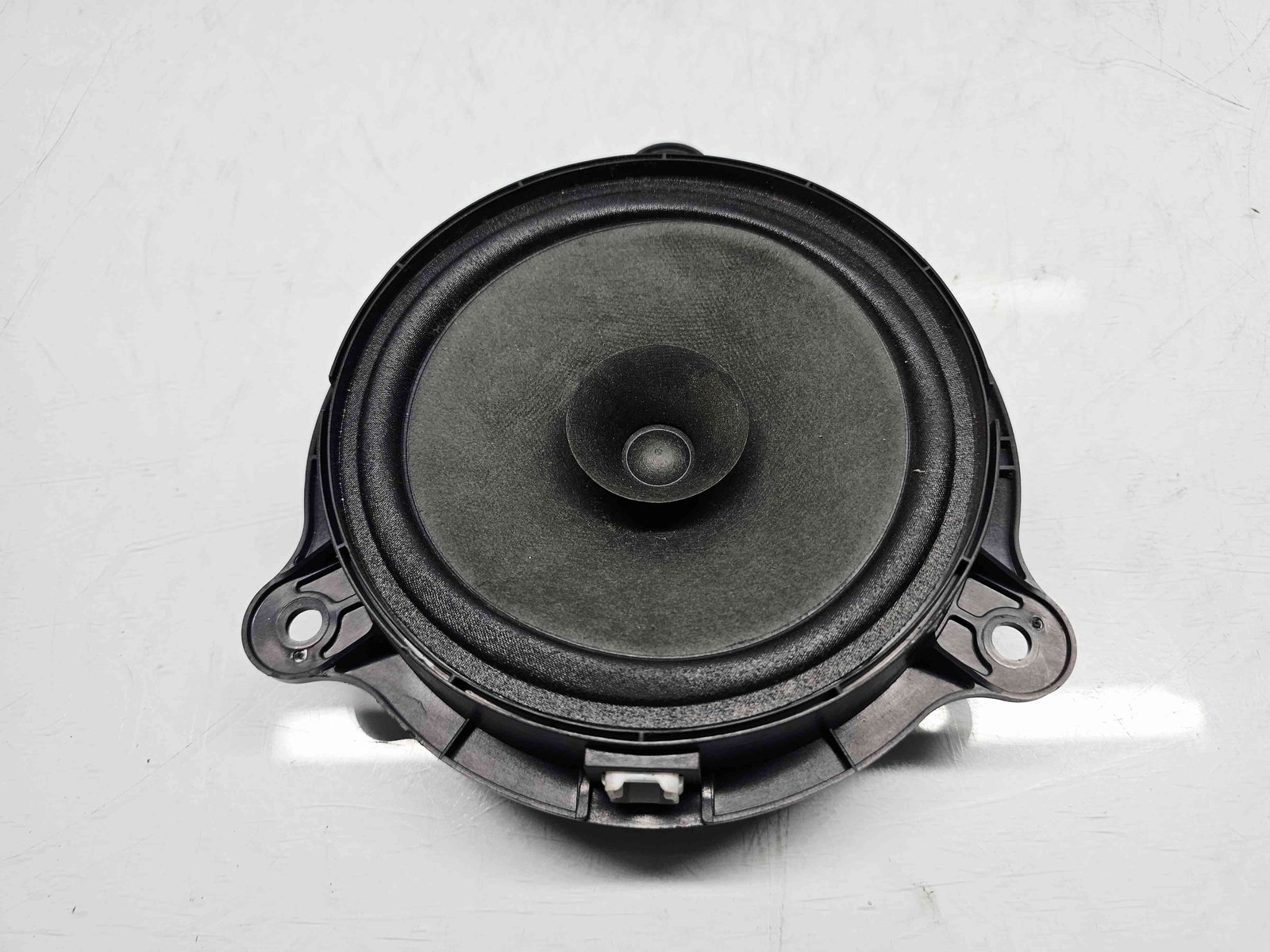 Boxa dreapta fata Nissan X-Trail (T32) [Fabr 2013-prezent] 28156-3SG0A - imagine 1