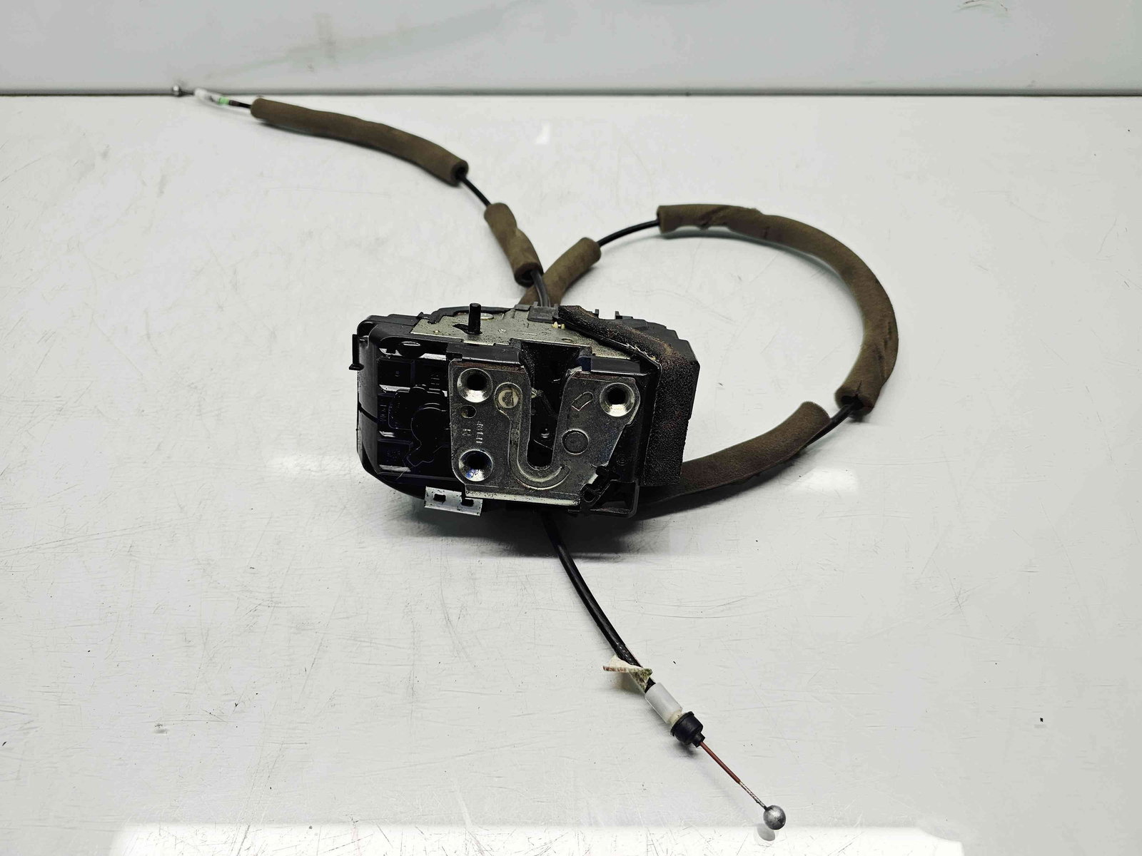 Broasca usa dreapta spate Nissan X-Trail (T32) [Fabr 2013-prezent] - imagine 1