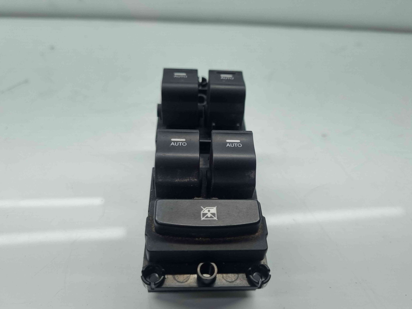 Butoane comanda geamuri sofer Hyundai i40 Wagon [Fabr 2012-2019] 93570-3Z050 - imagine 1