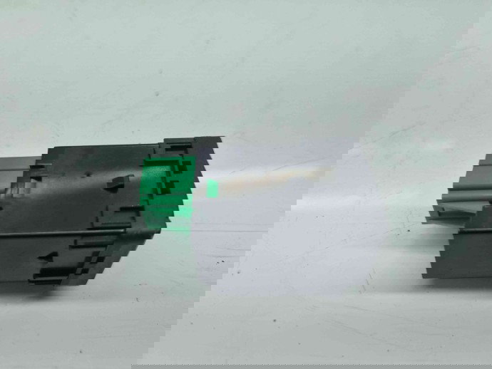  Buton deschidere portbagaj Nissan X-Trail (T32) [Fabr 2013-prezent] OEM