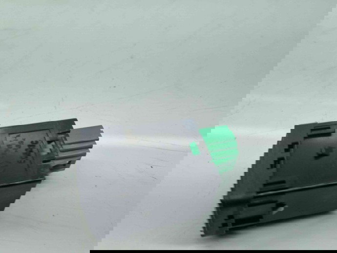  Buton deschidere portbagaj Nissan X-Trail (T32) [Fabr 2013-prezent] OEM