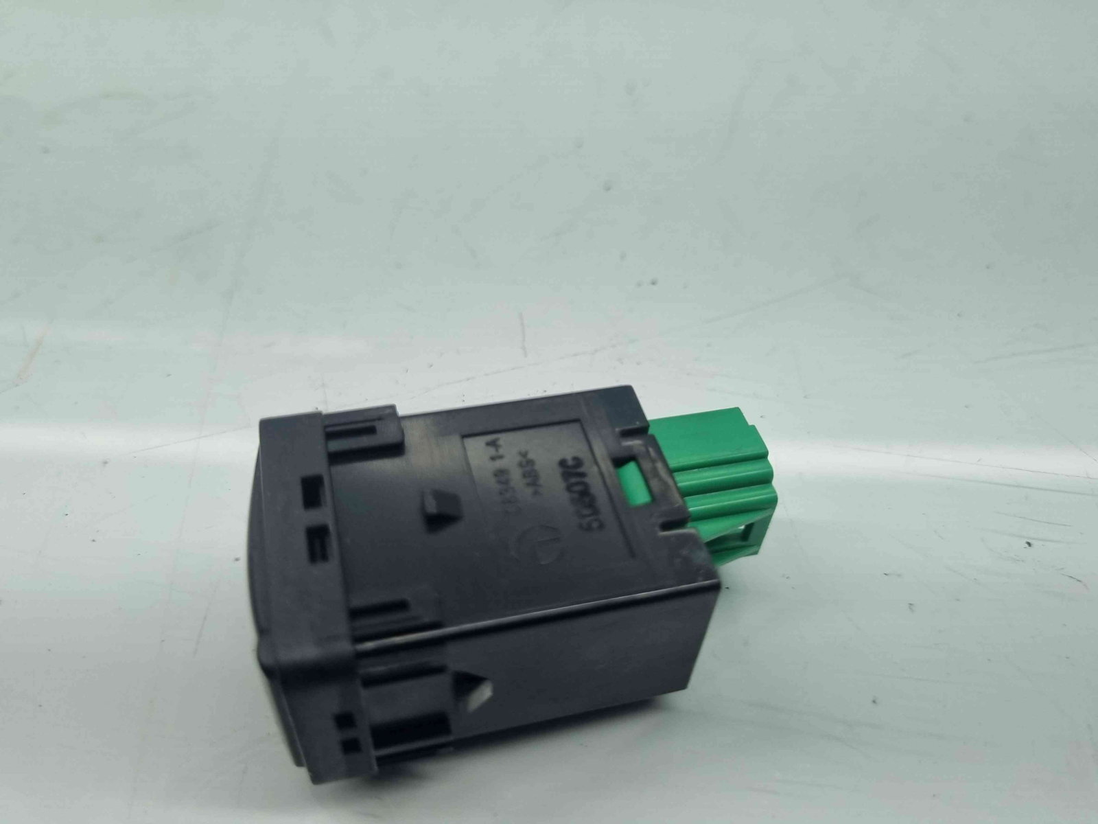 Buton deschidere portbagaj Nissan X-Trail (T32) [Fabr 2013-prezent] OEM - imagine 4