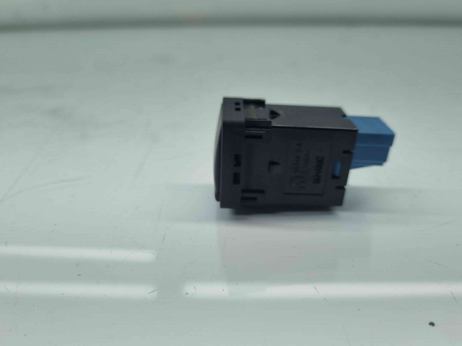 Buton START/STOP Nissan X-Trail (T32) [Fabr 2013-prezent] OEM - imagine 4