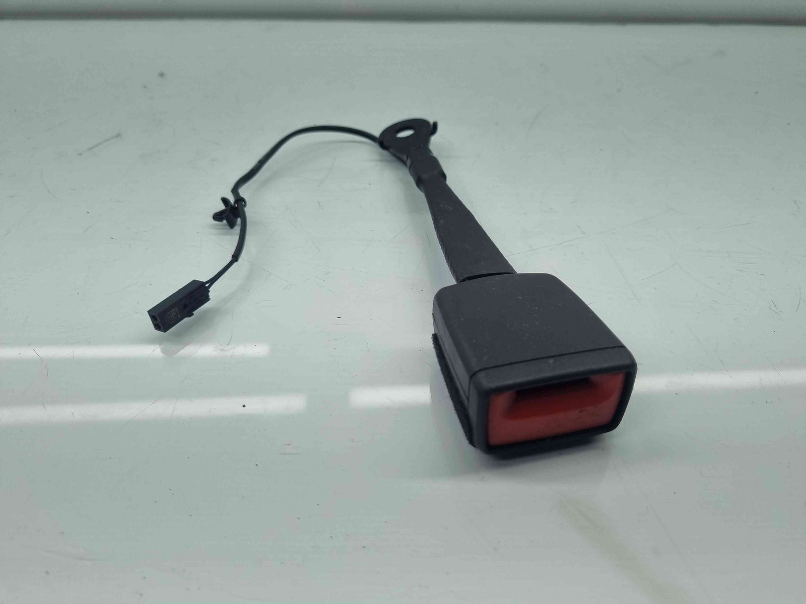 Capsa centura dreapta fata Seat Ibiza 6 (KJ1) Facelift [Fabr 2017-prezent] 8Y0657755 - imagine 2