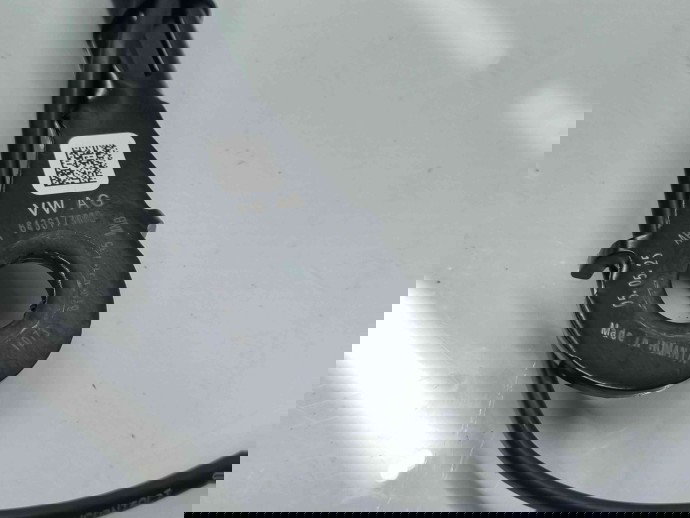  Capsa centura dreapta fata Seat Ibiza 6 (KJ1) Facelift [Fabr 2017-prezent] 8Y0657755