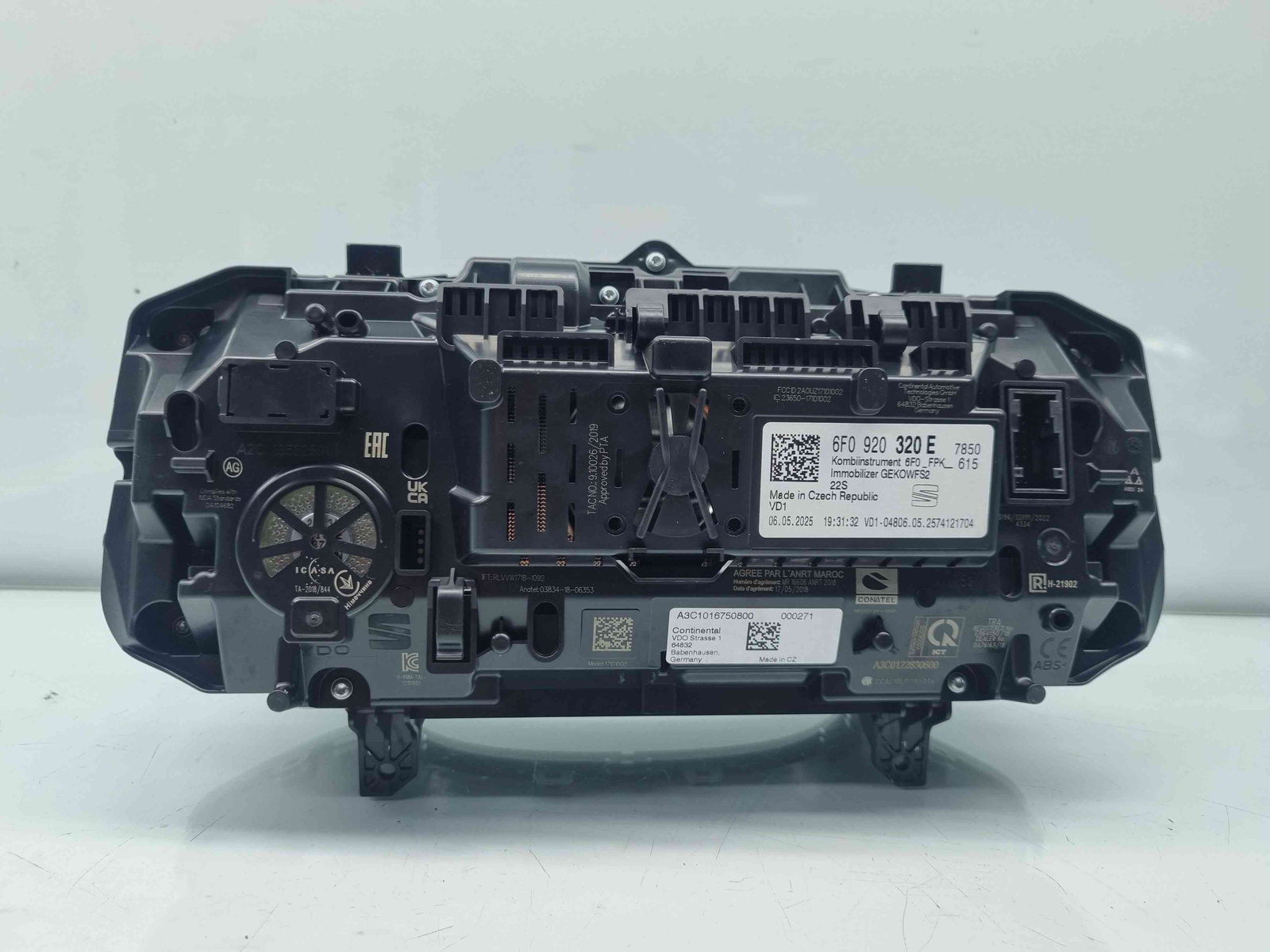 Ceas bord Seat Ibiza 6 (KJ1) Facelift [Fabr 2017-prezent] 6F0920320E - imagine 4