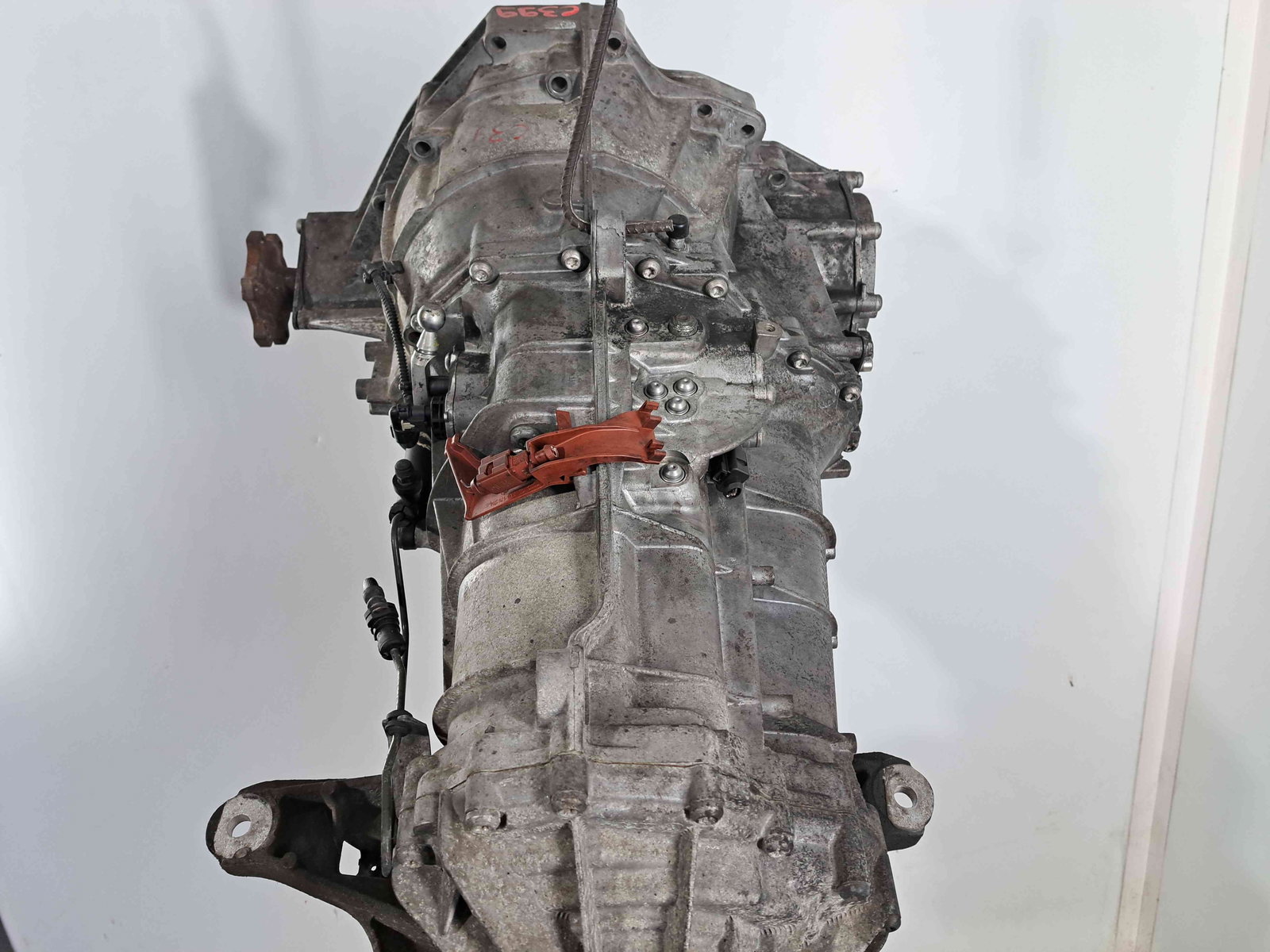 Cutie viteze manuala 6 trepte Audi Q5 (8RB) [Fabr 2008-2016] S-line 2.0 TDI CGLB 125KW / 170CP - imagine 5