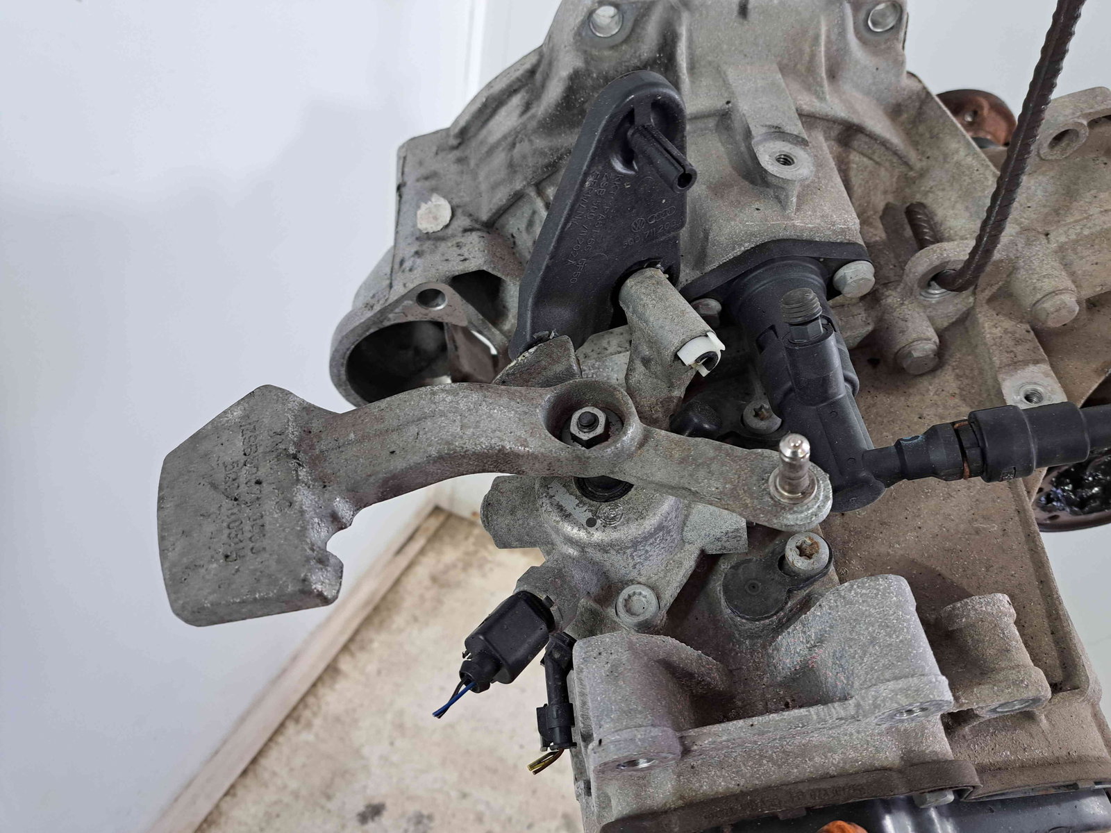 Cutie viteze manuala 5 trepte Skoda Octavia 3 Combi (5E5) [Fabr 2012-prezent] Facelift 1.6 TDI DGTE 85KW / 116CP - imagine 6