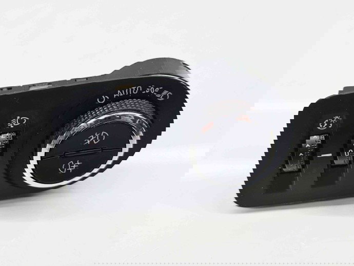  Bloc lumini Opel Corsa D [Fabr 2006-2013] 13310337