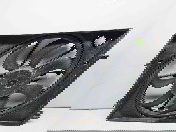 Electroventilator Nissan Qashqai (2) [Fabr 2013-2017] 21481 4EB0A 1.5 DCI K9K 81KW / 110CP