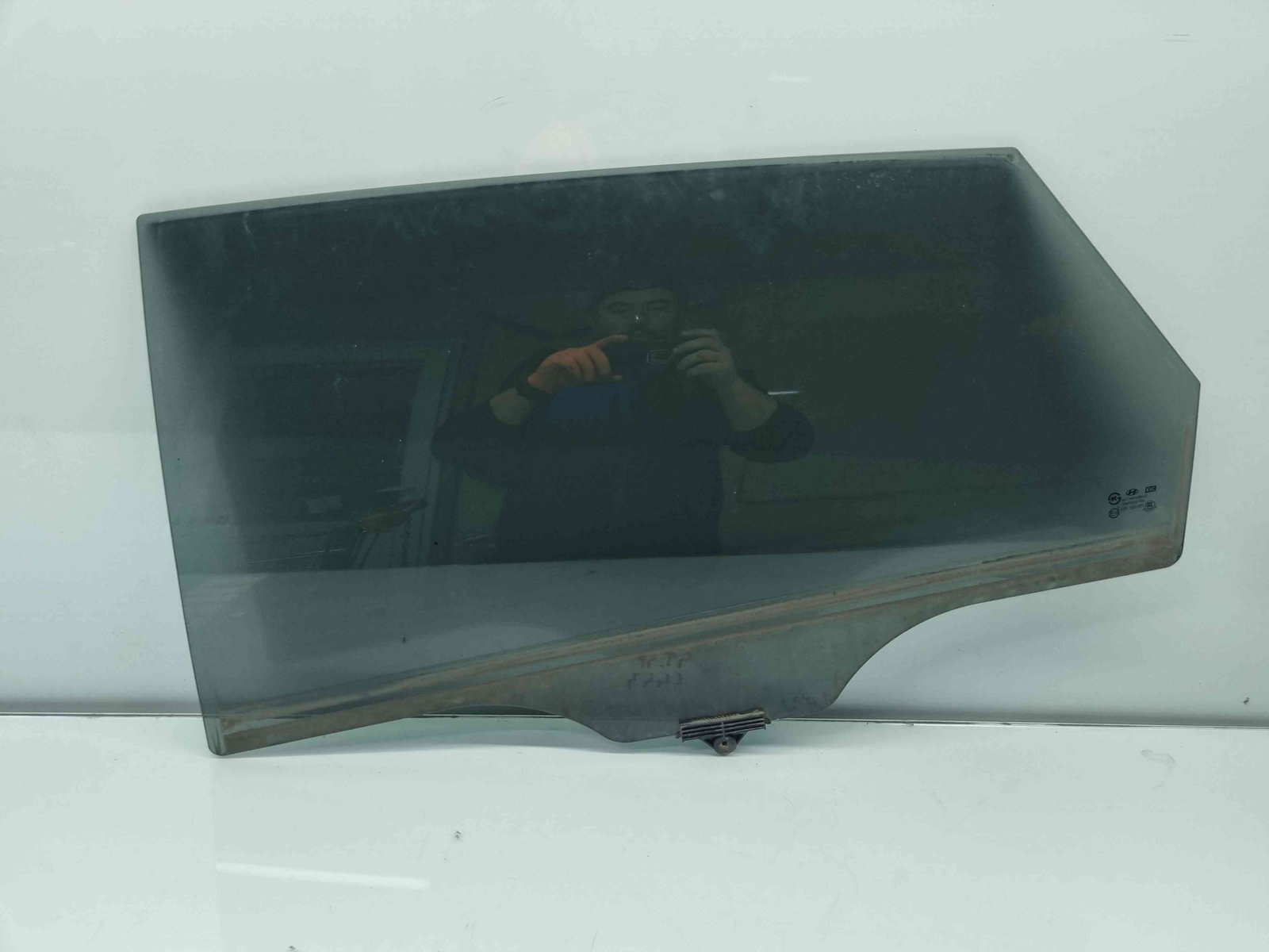 Geam usa stanga spate Hyundai i40 Wagon [Fabr 2012-2019] - imagine 1