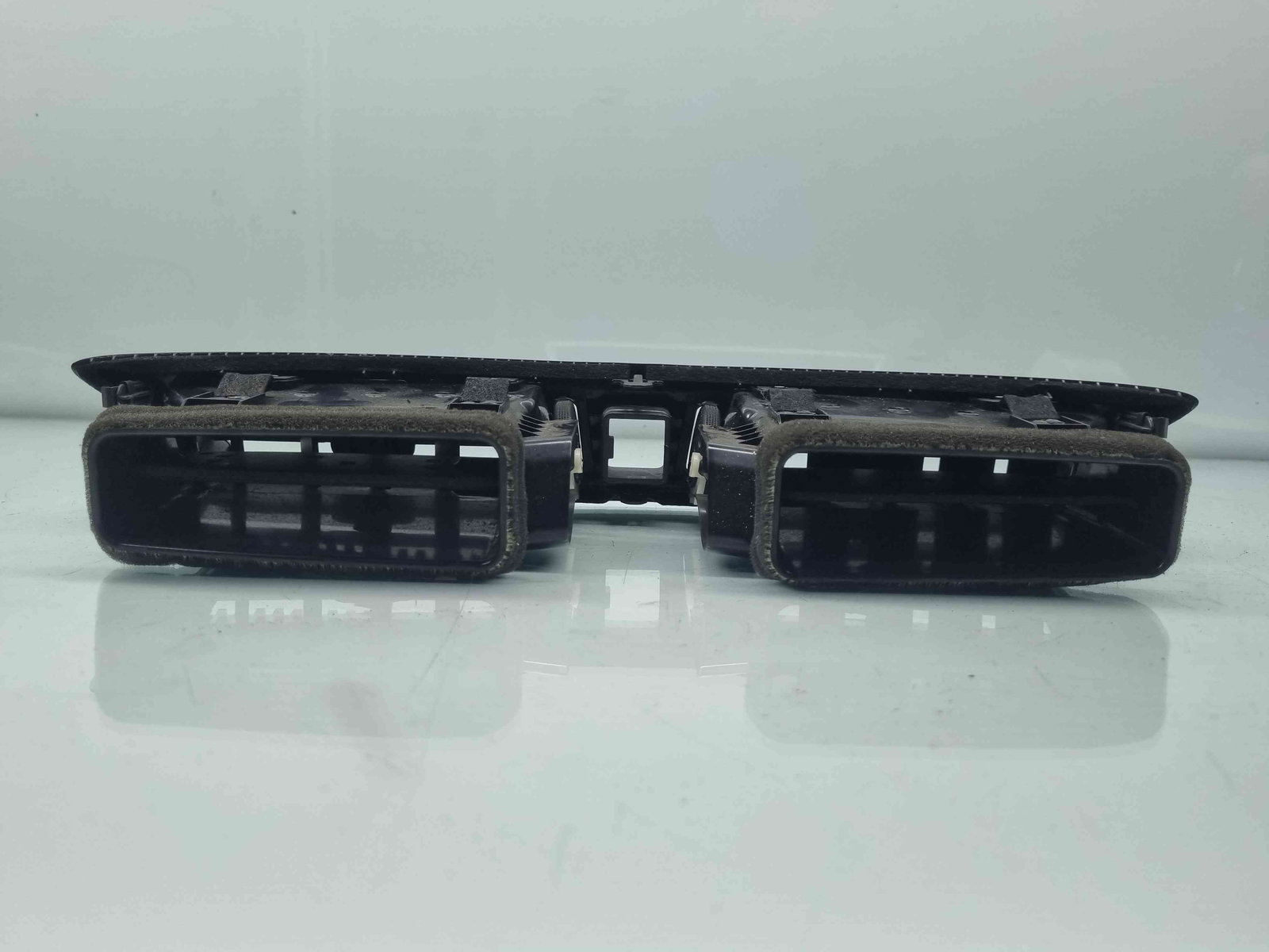 Grila aerisire centrala Nissan X-Trail (T32) [Fabr 2013-prezent] 68750 4BA0A - imagine 4