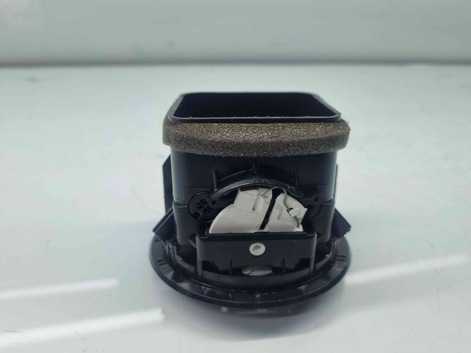 Grila aerisire centrala Opel Corsa D [Fabr 2006-2013] 13365419 - imagine 6