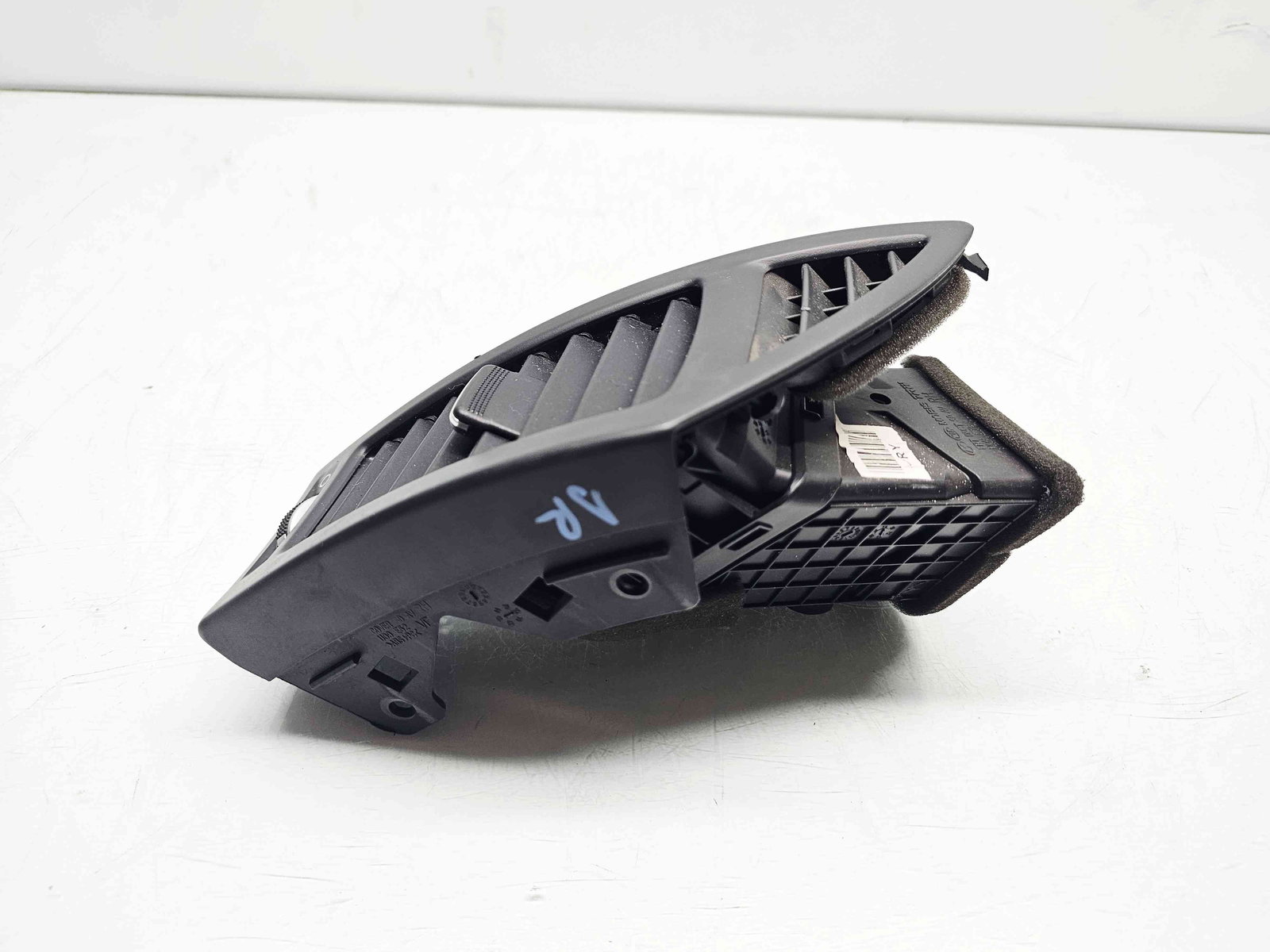 Grila aerisire dreapta Hyundai i40 Wagon [Fabr 2012-2019] OEM - imagine 2