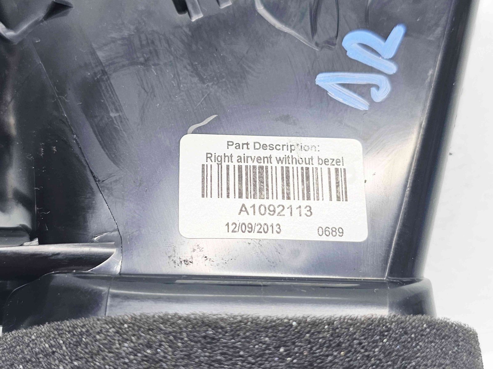 Grila aerisire dreapta Citroen DS3 [Fabr 2009-2015] A1092113 - imagine 4