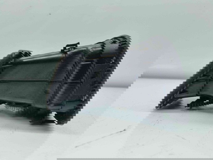  Grila aerisire dreapta Volkswagen Golf 6 (5K1) GTD [Fabr 2009-2013] 5K0819710