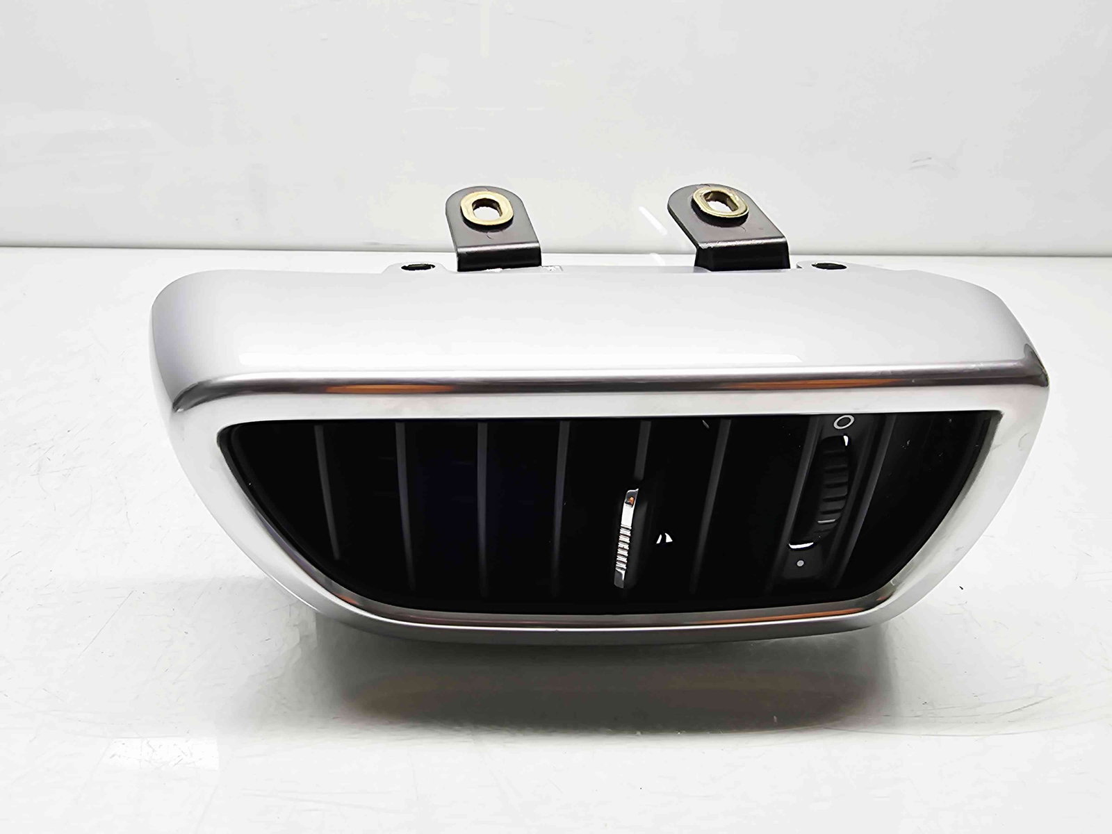 Grila aerisire dreapta PORSCHE Cayenne (92A) [Fabr 2010-2017] 7P5819704A - imagine 1