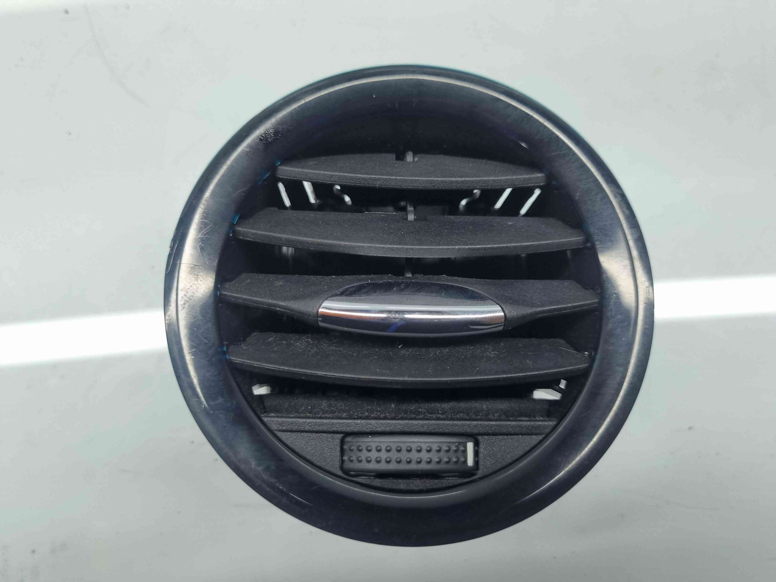 Grila aerisire dreapta Opel Corsa D [Fabr 2006-2013] 13365419 - imagine 1