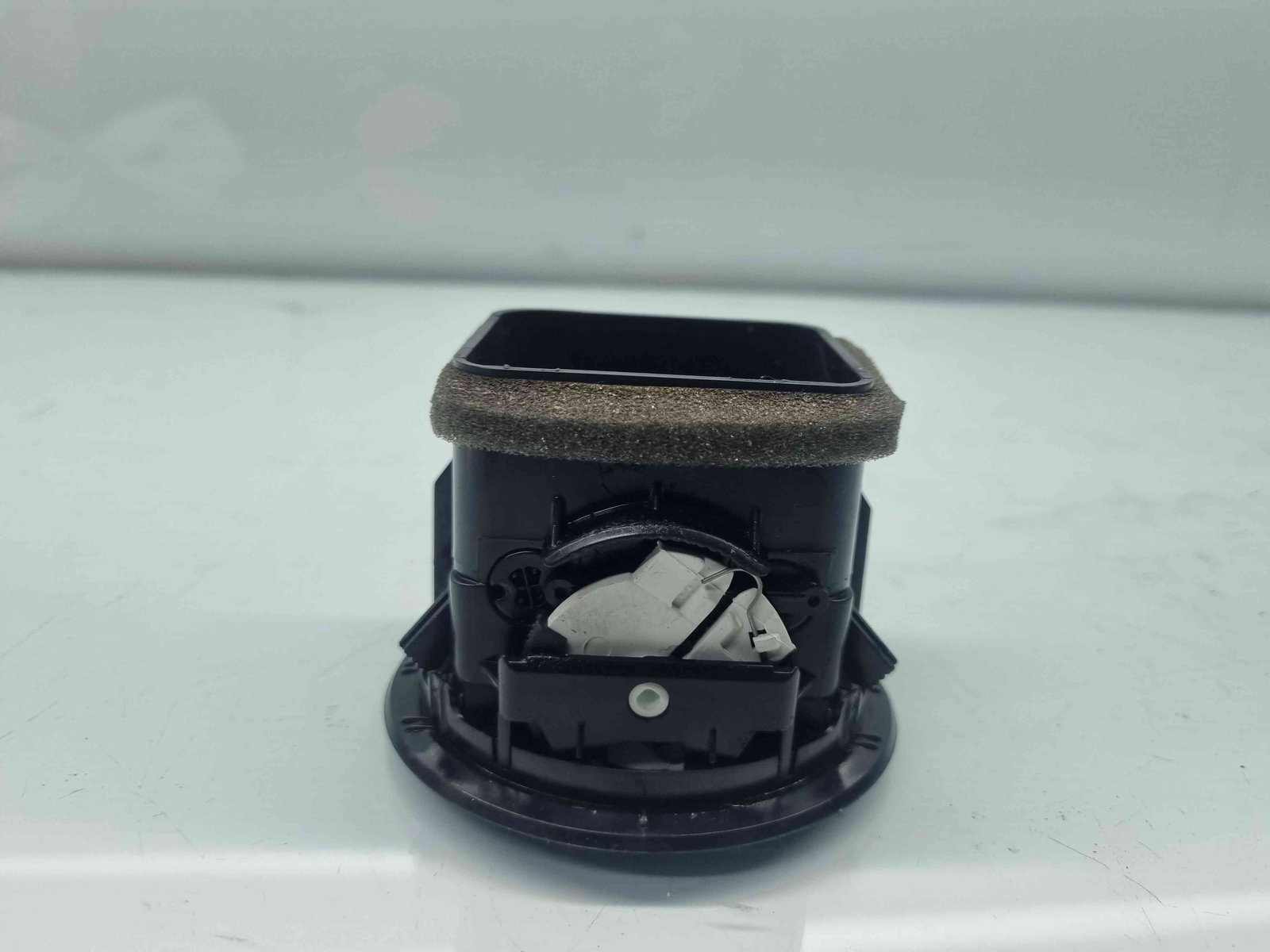 Grila aerisire dreapta Opel Corsa D [Fabr 2006-2013] 13365419 - imagine 5