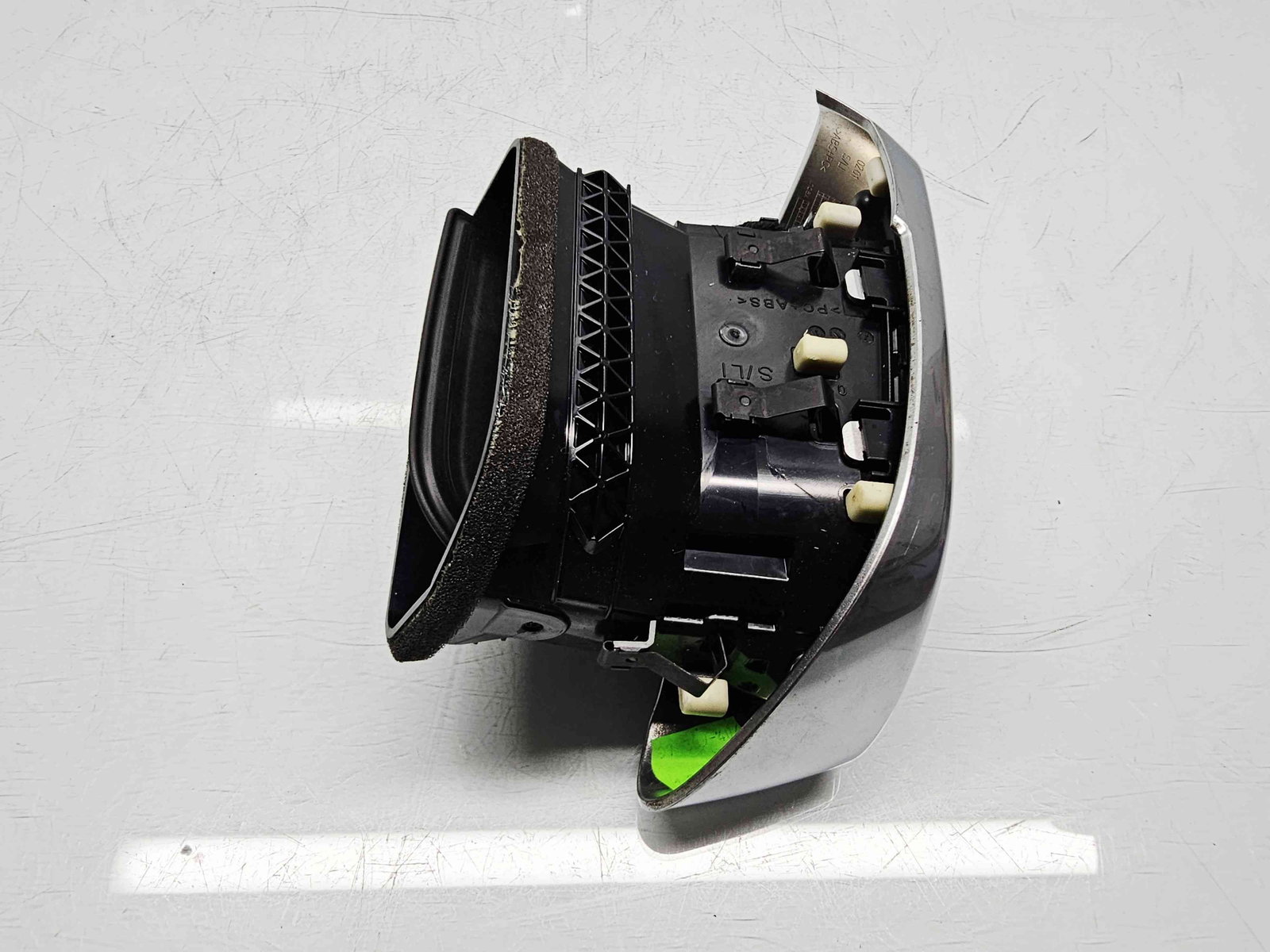 Grila aerisire stanga PORSCHE Cayenne (92A) [Fabr 2010-2017] 7P5819703A - imagine 4