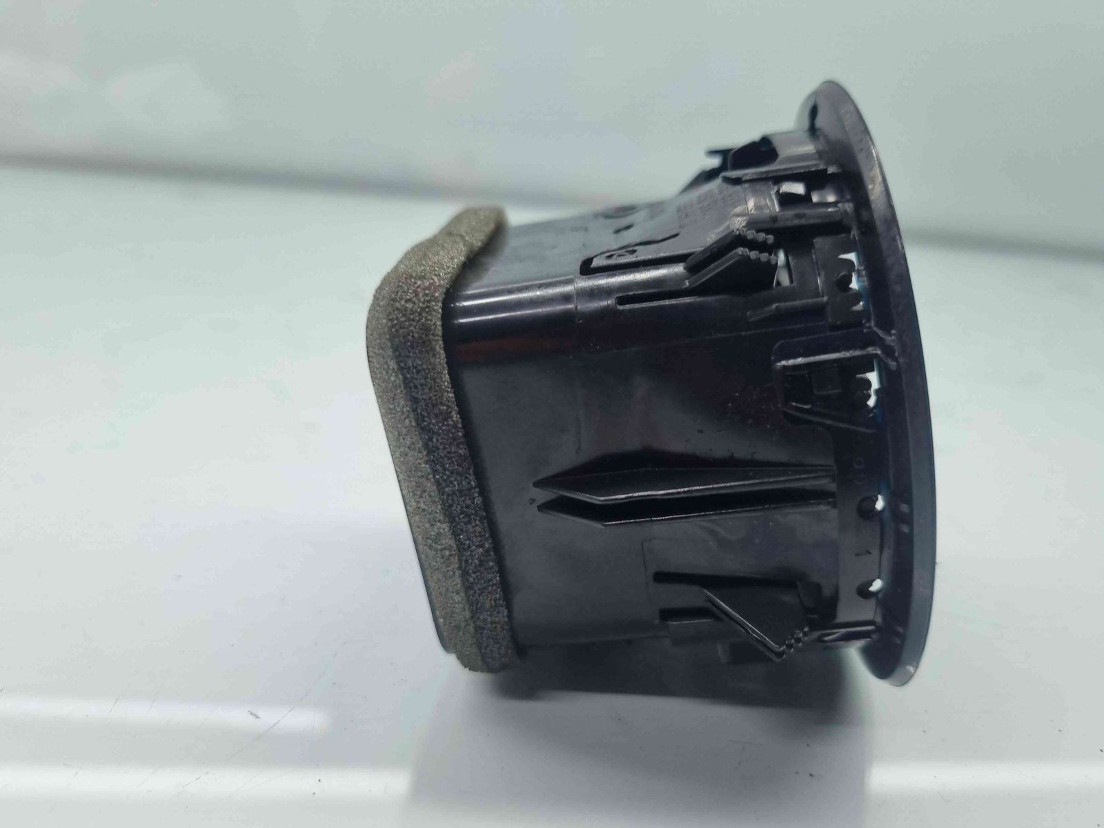 Grila aerisire stanga Opel Corsa D [Fabr 2006-2013] 13365419 - imagine 5