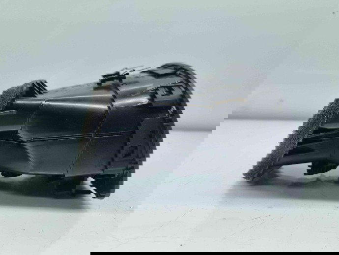  Grila aerisire stanga Volkswagen Golf 6 (5K1) GTD [Fabr 2009-2013] 5K0819703