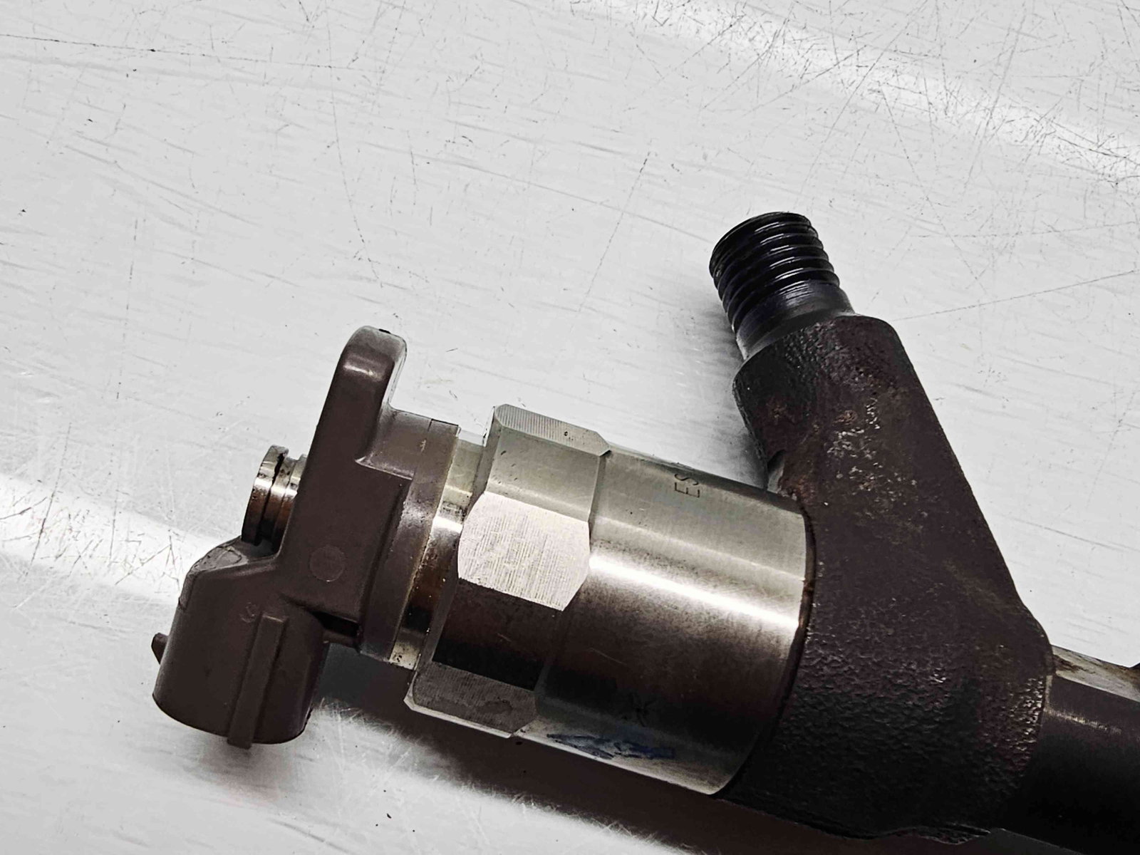 Injector Opel Astra J [Fabr 2009-2015] 55578075 1.6 cdti B16DTL 81KW / 110CP - imagine 4