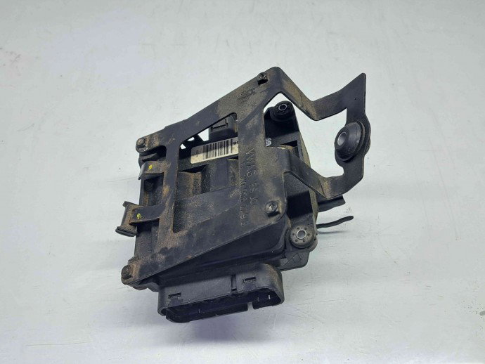 Distribuitor vacuum Audi A3 Sportback (8PA) [Fabr 2004-2013] 6Q0906625 1.9 TDI BXE  