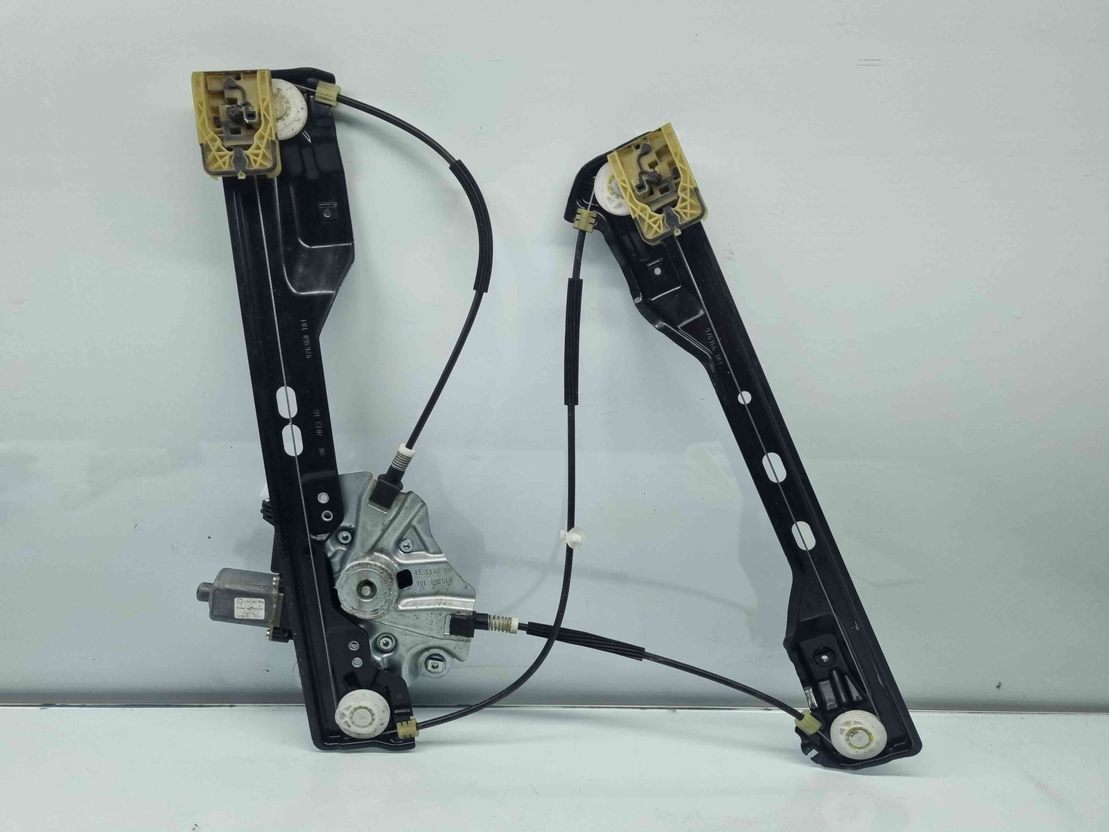 Macara electrica geam dreapta fata Opel Zafira C (E75) Combi [Fabr 2011-2017] - imagine 1