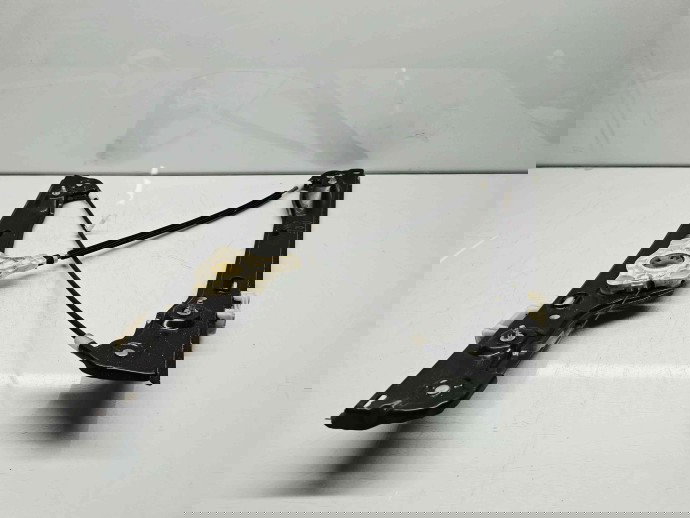 Macara electrica geam dreapta fata Bmw 3 (E90) Facelift [Fabr 2005-2011]