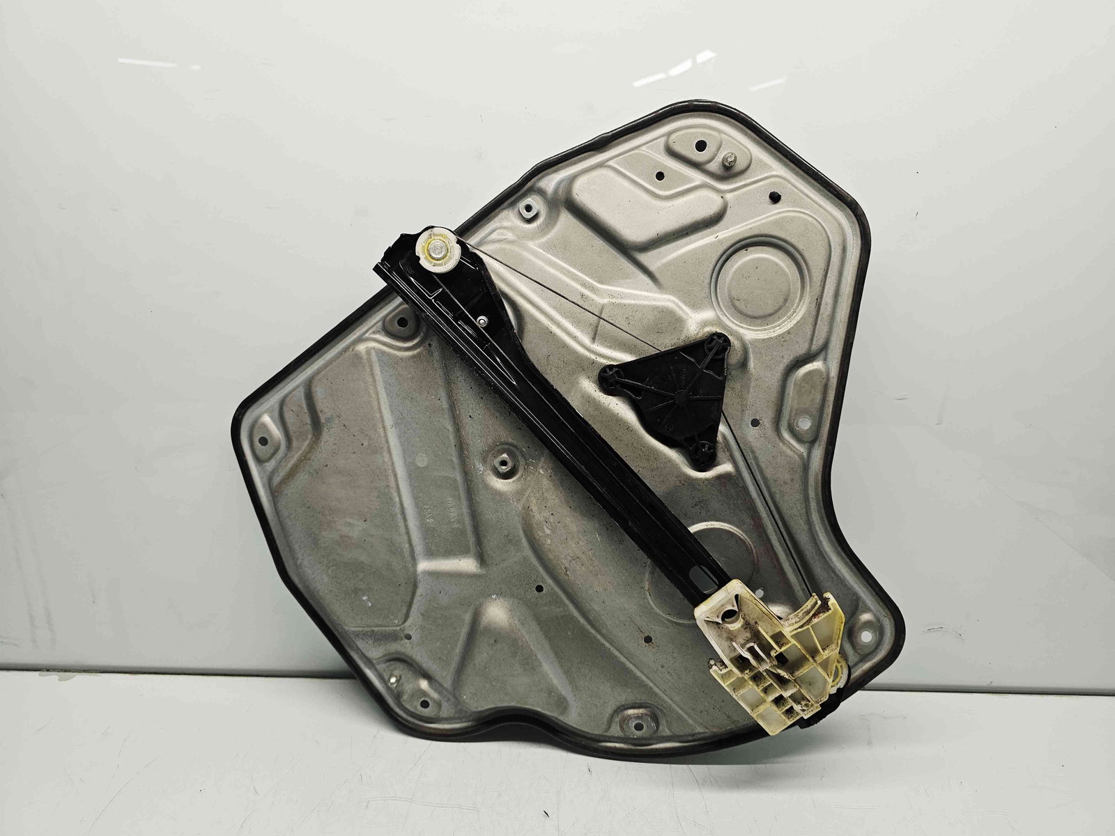 Macara electrica geam dreapta spate Skoda Octavia 2 Combi (1Z5) [Fabr 2004-2013] Facelift - imagine 4