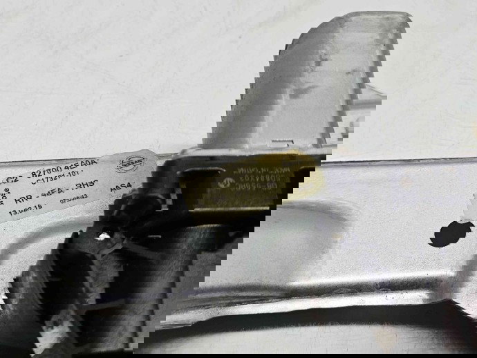 Macara electrica geam dreapta spate Nissan Qashqai (2) [Fabr 2013-2017]