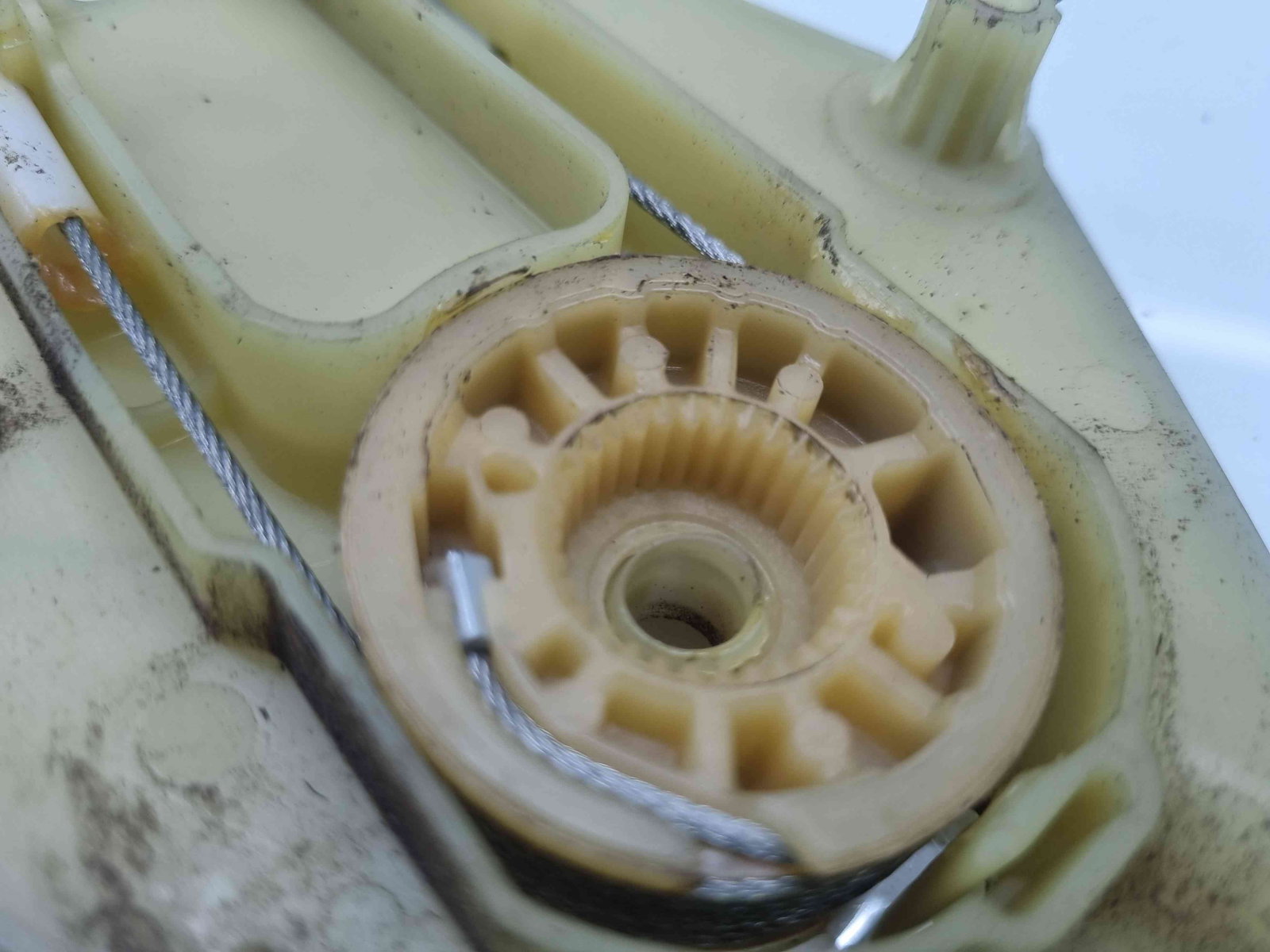 Macara electrica geam dreapta spate Renault Megane 3 (B95) [Fabr 2008-2016] - imagine 3