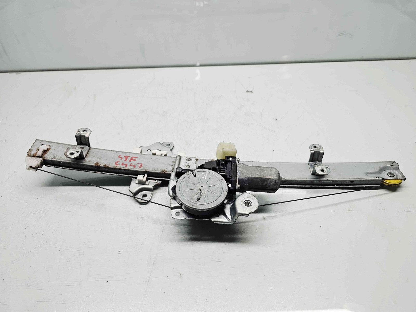 Macara electrica geam stanga fata Nissan X-Trail (T32) [Fabr 2013-prezent] - imagine 1